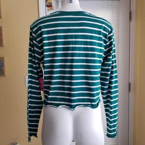 Heart & Hips top (L) - Picture 2 of 5